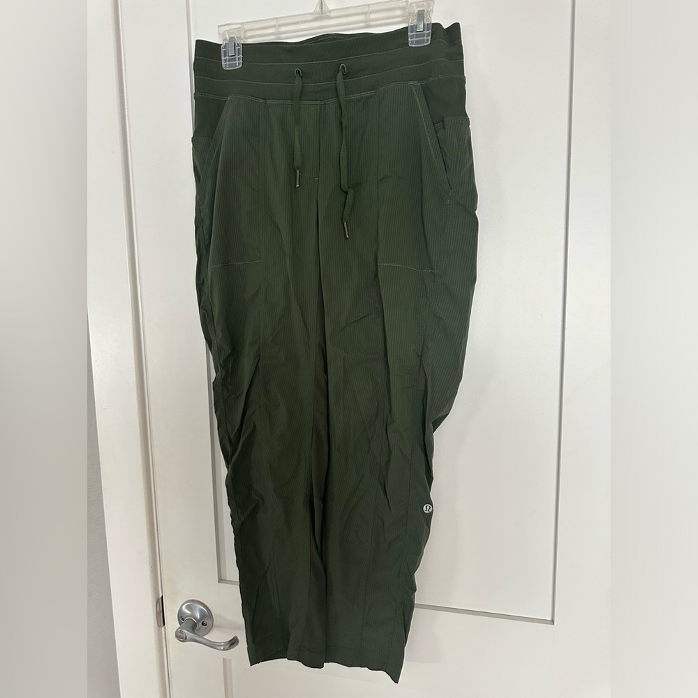 Lululemon size 10 dancer joggers olive green